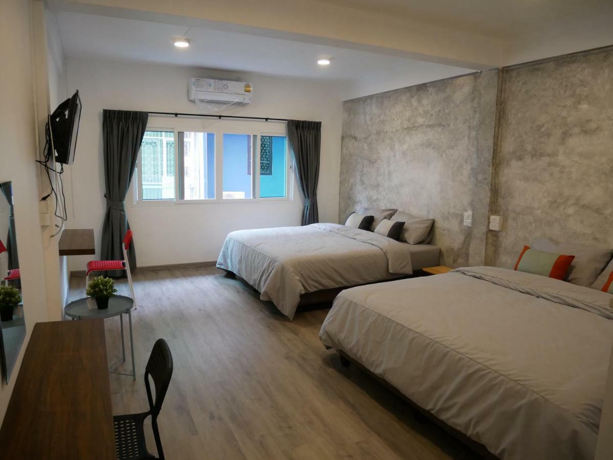 Np House Pratunam 방콕 외부 사진