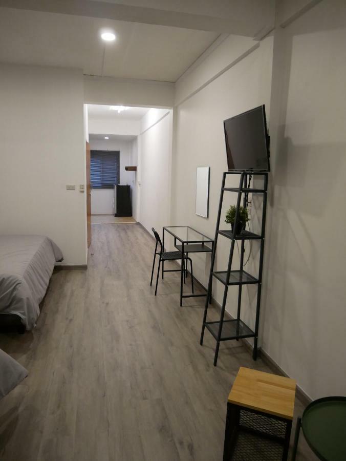 Np House Pratunam 방콕 외부 사진